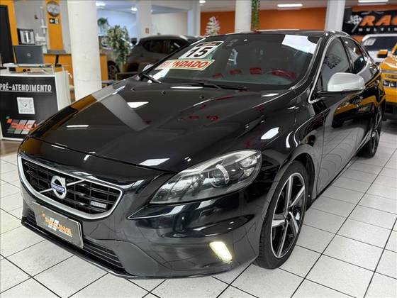 VOLVO V40 2.0 T5 R DESIGN TURBO GASOLINA 4P AUTOMÁTICO